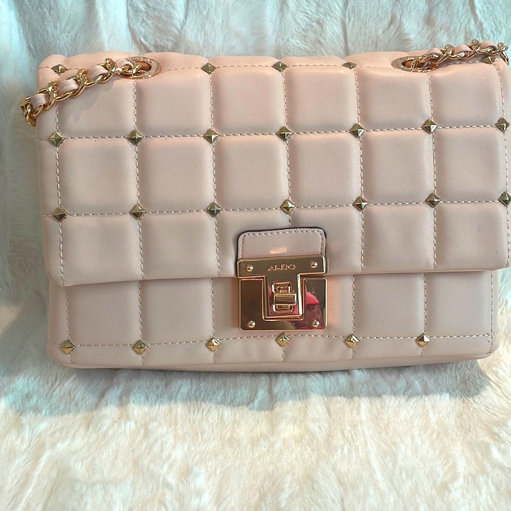 Aldo Crossbody/ Handbag Blush w/ gold detail.. New